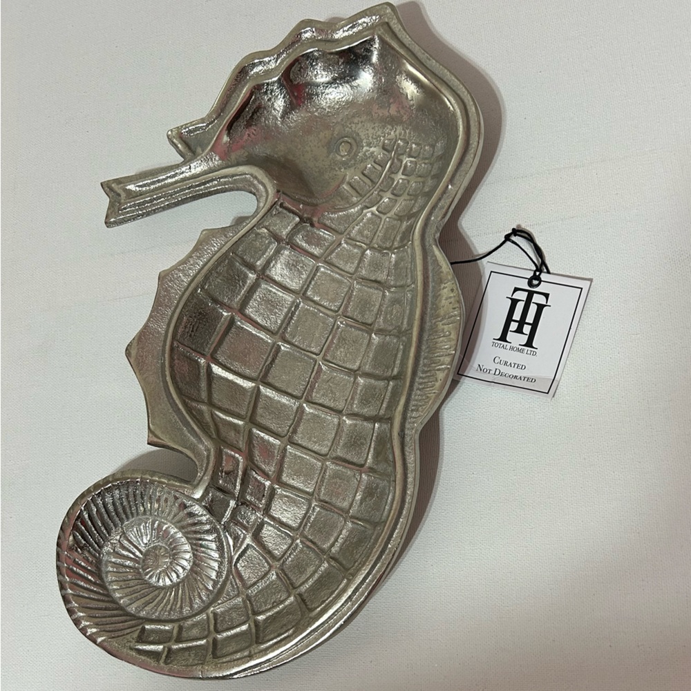Silver Metal/Aluminum Seahorse Tray Tabletop Coastal Seaside Decor 14X8” NEW
